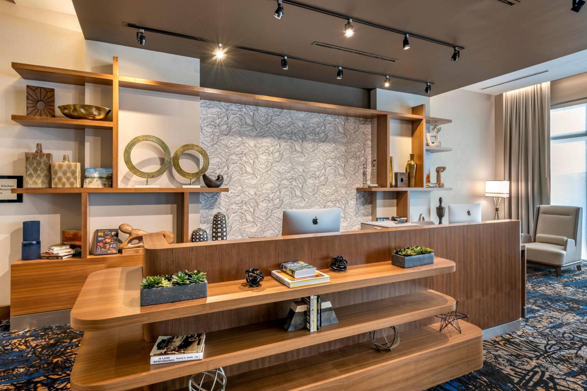 Courtyard By Marriott Fort Lauderdale Downtown المظهر الخارجي الصورة