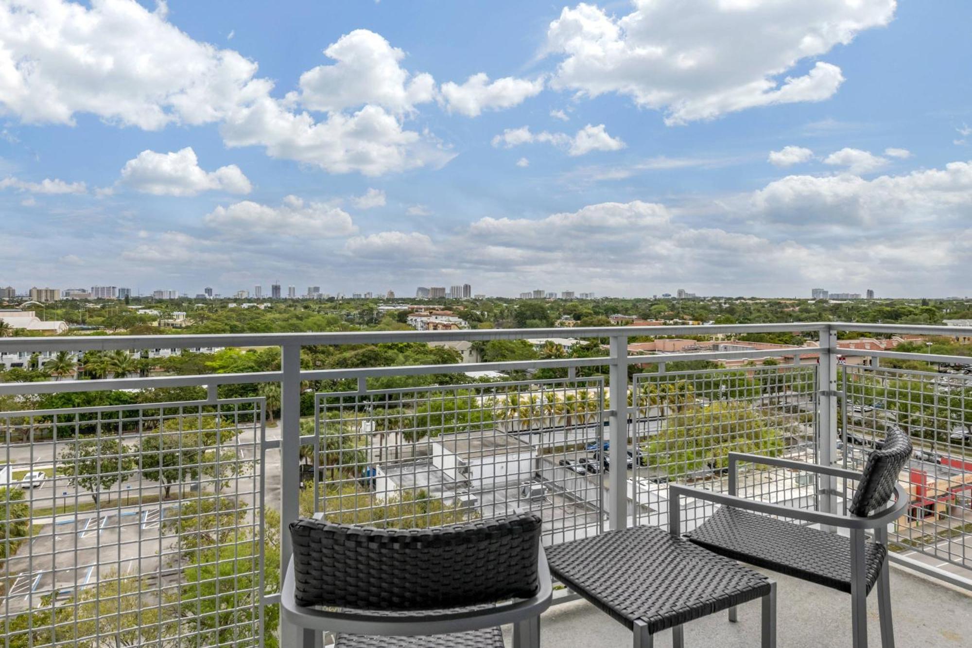 Courtyard By Marriott Fort Lauderdale Downtown المظهر الخارجي الصورة